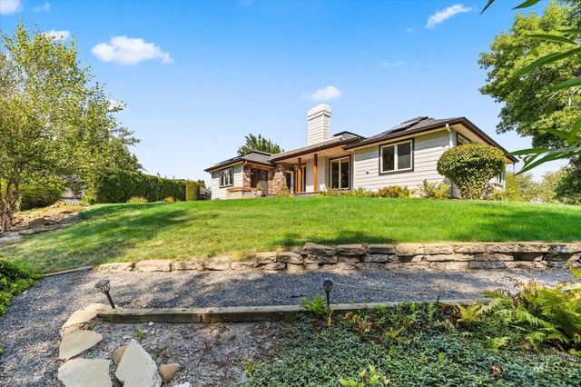 5810 W Castle Drive, Boise, ID 83703