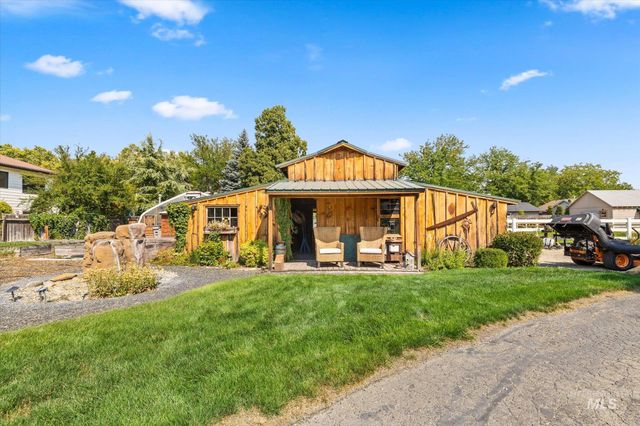 5810 W Castle Drive, Boise, ID 83703