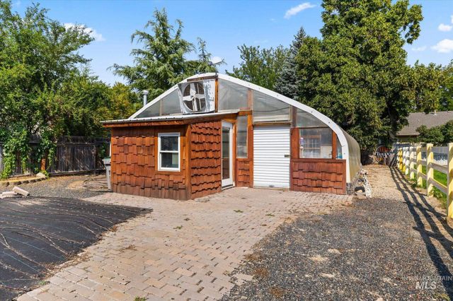 5810 W Castle Drive, Boise, ID 83703