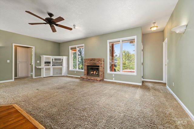 5810 W Castle Drive, Boise, ID 83703