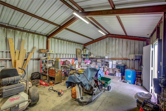 753 County Road Sw 3110, Mount Vernon, TX 75457