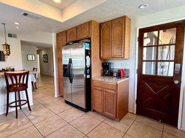 345 Gran Via, Palm Desert, CA 92260