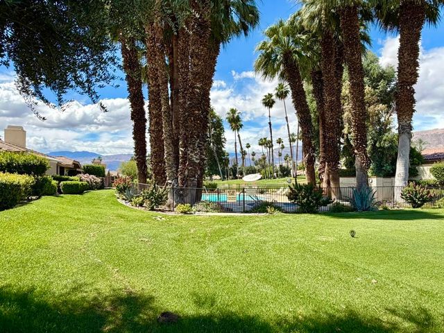 345 Gran Via, Palm Desert, CA 92260