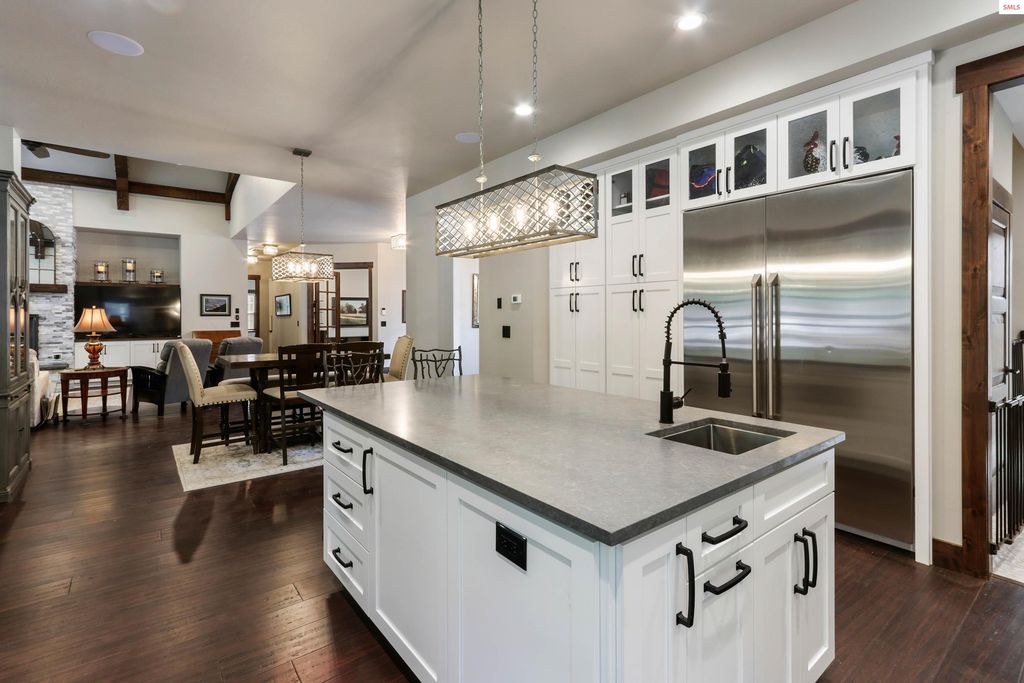 399 Forest Knolls Drive, Sandpoint, ID 83864 photo 17