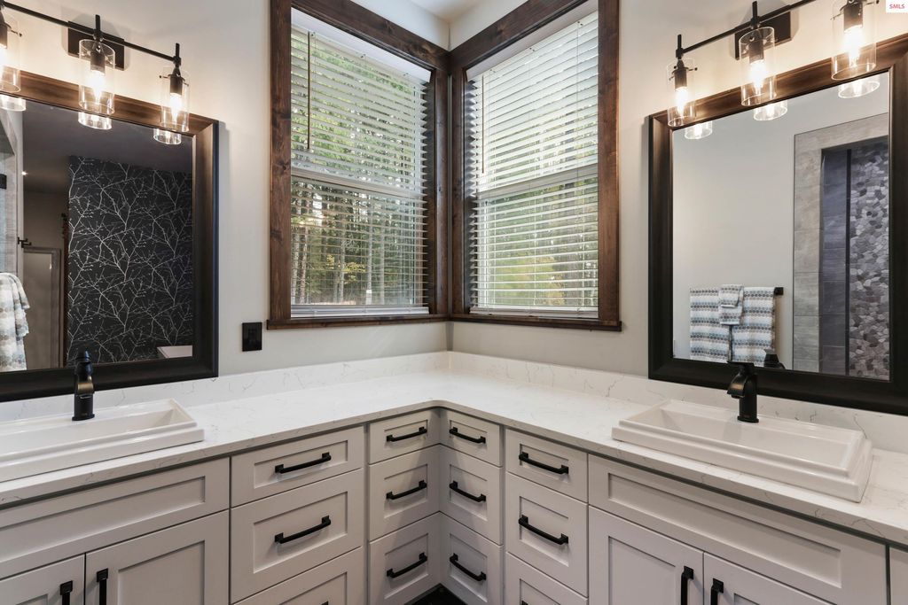 399 Forest Knolls Drive, Sandpoint, ID 83864 photo 28