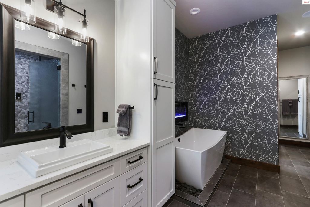 399 Forest Knolls Drive, Sandpoint, ID 83864 photo 30