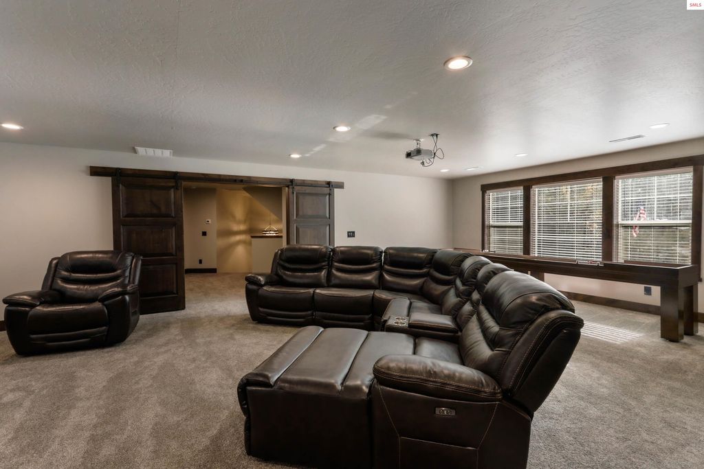 399 Forest Knolls Drive, Sandpoint, ID 83864 photo 47