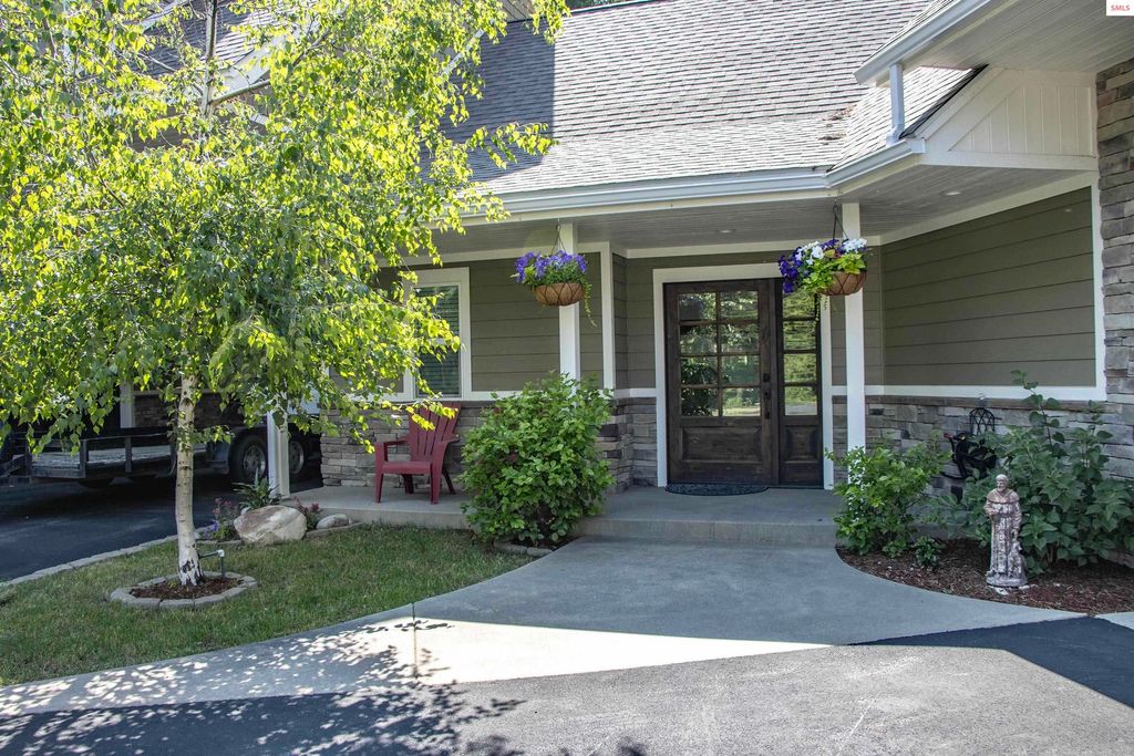 399 Forest Knolls Drive, Sandpoint, ID 83864 photo 56