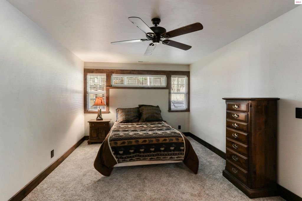 399 Forest Knolls Drive, Sandpoint, ID 83864 photo 65