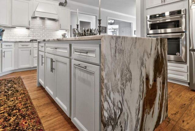 684 Overton Way, Spring Hill, TN 37174