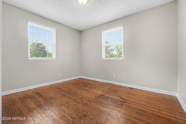 3923 COBALT Avenue E, Jacksonville, FL 32210