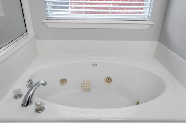 8530 Ruby River Lane, Richmond, TX 77407