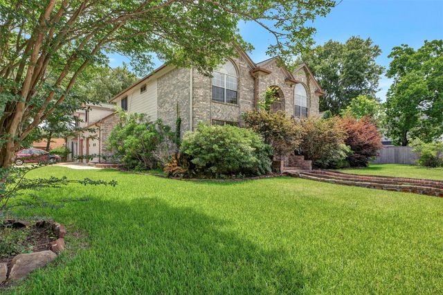 9822 El Chaco Street, Baytown, TX 77521