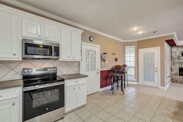 9822 El Chaco Street, Baytown, TX 77521