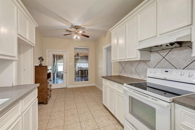 9822 El Chaco Street, Baytown, TX 77521