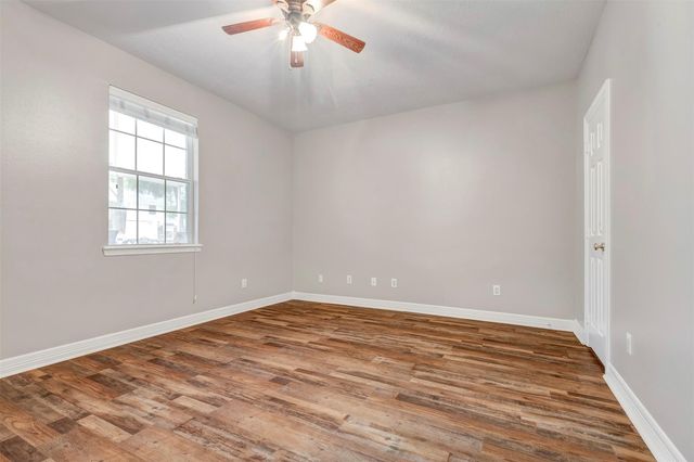 9822 El Chaco Street, Baytown, TX 77521