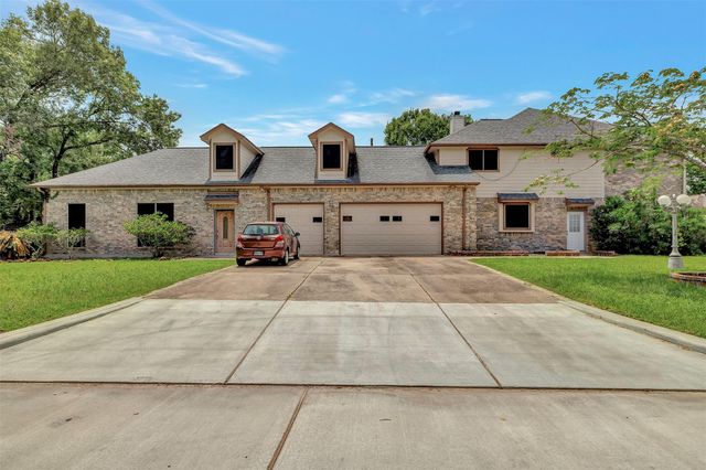 9822 El Chaco Street, Baytown, TX 77521