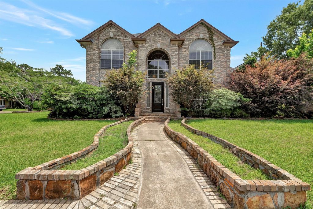 9822 El Chaco Street, Baytown, TX 77521