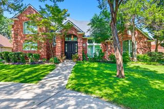 8 Equestrian Trail, Duncanville, TX 75116