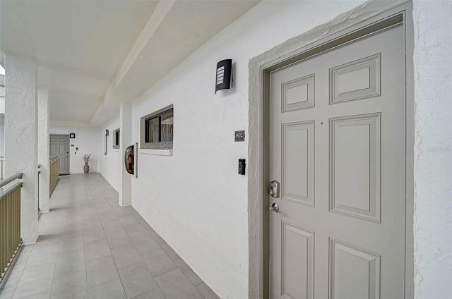 1100 BENJAMIN FRANKLIN DRIVE 802, Sarasota, FL 34236
