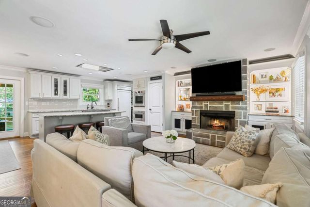 2630 Cove Circle NE, Atlanta, GA 30319