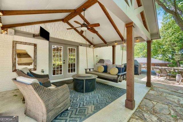 2630 Cove Circle NE, Atlanta, GA 30319
