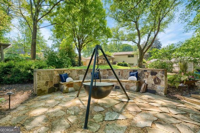 2630 Cove Circle NE, Atlanta, GA 30319
