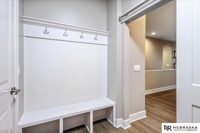 1719 NW 52nd Street, Lincoln, NE 68528