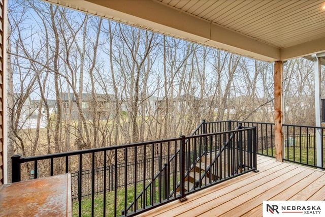 1719 NW 52nd Street, Lincoln, NE 68528