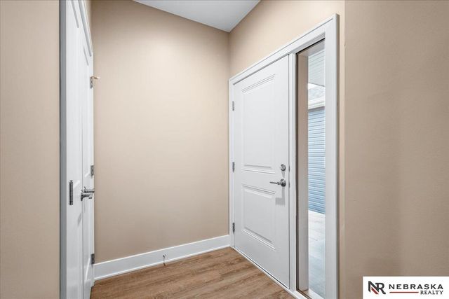 1719 NW 52nd Street, Lincoln, NE 68528