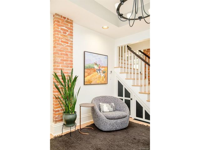 823 32nd St, Denver, CO 80205