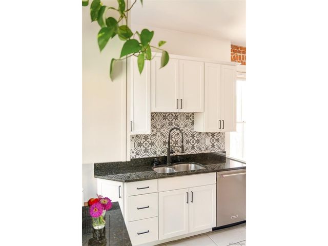 823 32nd St, Denver, CO 80205
