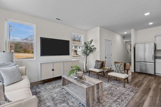 2063 Glen Crossing Drive, Durham, NC 27704