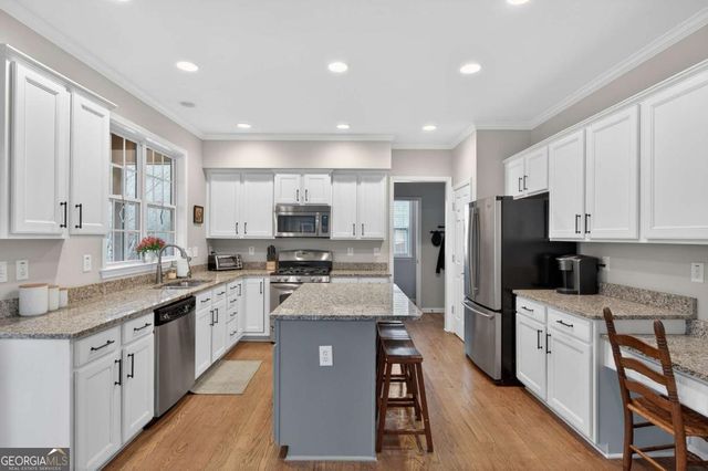 870 Earlham Drive, Suwanee, GA 30024