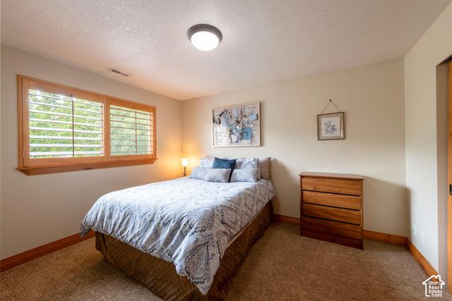 1208 W SADDLE BLUFF DR, Murray, UT 84123