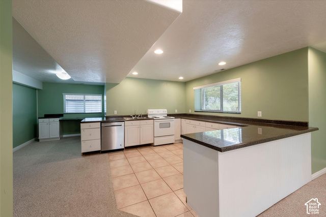 1208 W SADDLE BLUFF DR, Murray, UT 84123