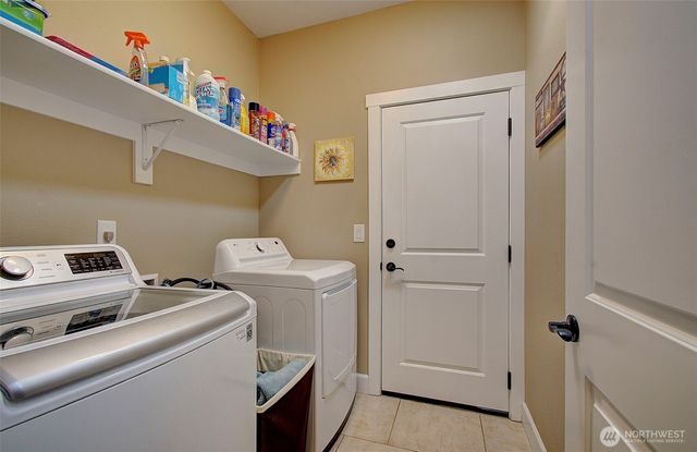 1813 S Sevier Road, Ridgefield, WA 98642