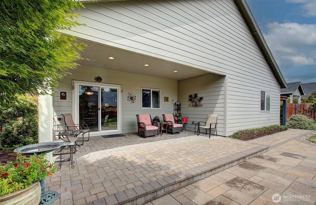 1813 S Sevier Road, Ridgefield, WA 98642