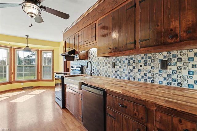 428 Rock DR, Chesapeake, VA 23323