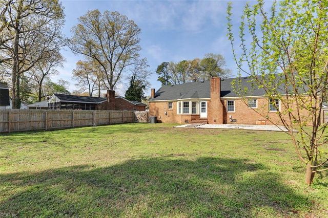 428 Rock DR, Chesapeake, VA 23323