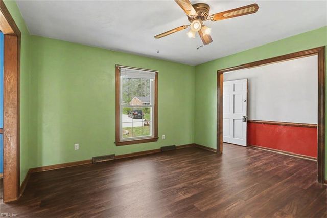 428 Rock DR, Chesapeake, VA 23323