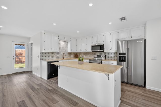 1402 Country Lane, Allen, TX 75002