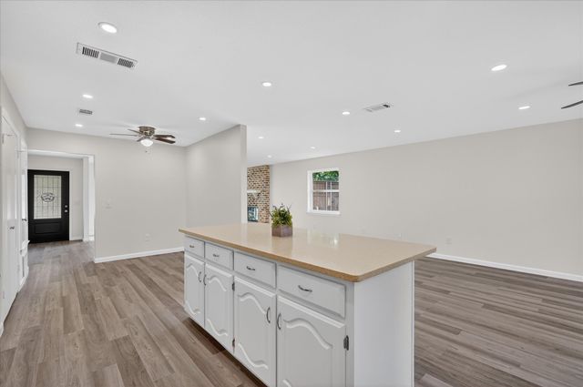 1402 Country Lane, Allen, TX 75002