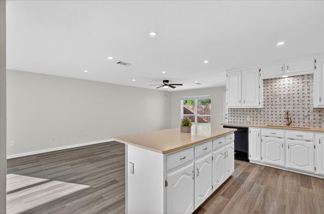 1402 Country Lane, Allen, TX 75002