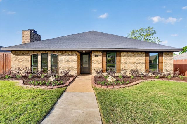 1402 Country Lane, Allen, TX 75002