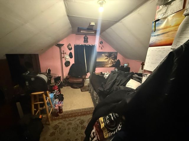 119-121 Middlesex St, Springfield, MA 01109