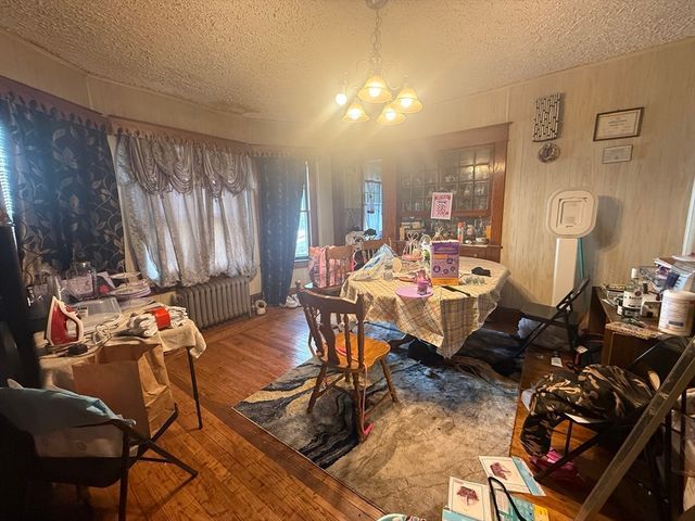 119-121 Middlesex St, Springfield, MA 01109