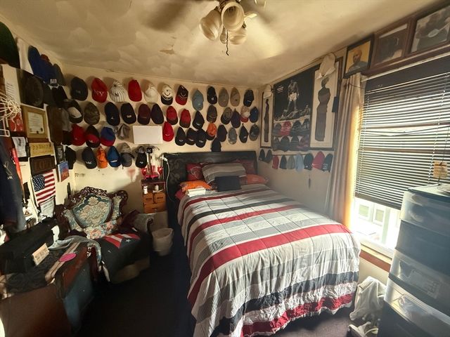 119-121 Middlesex St, Springfield, MA 01109
