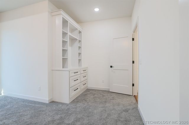 4724 E 177th Place, Bixby, OK 74008
