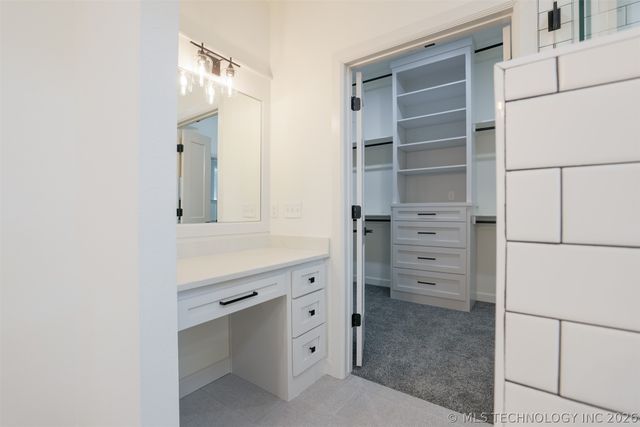 4724 E 177th Place, Bixby, OK 74008